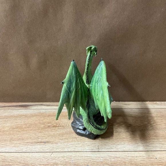New! Summit Collection Green Dragon On Rock Statue Figurine Decoration - Picture 4 of 11